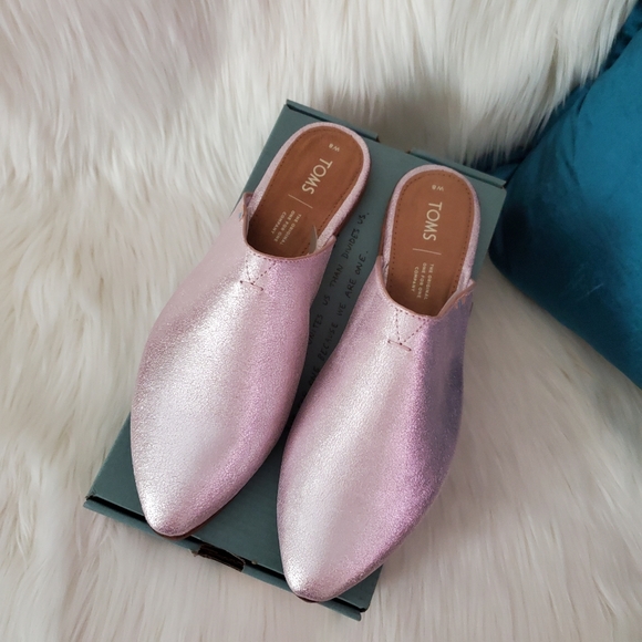 Toms Shoes - NEW Toms Lavender Metallic Jutti Mule - sz 8